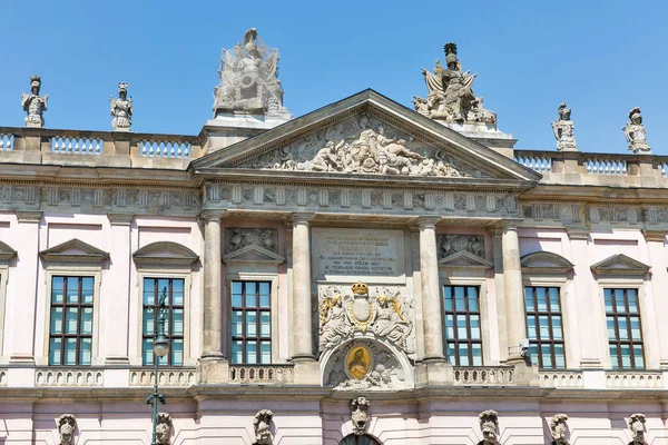 Zeughaus Escultura Del Techo Del Antiguo Arsenal Ahora Museo Histórico —  Fotos de Stock