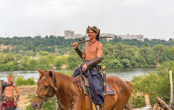 Украинский казак в Запорожской Сечи. Хмельницкий остров, Украина
.