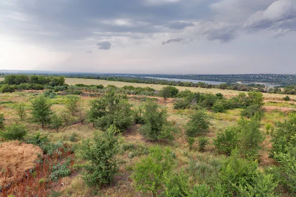 Thunder himlen över Khortytsia island, Ukraina — Stockfoto