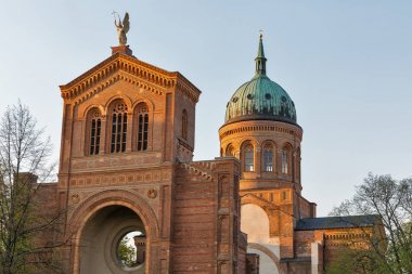 Berlin'de Michael Kilisesi cephesi, Almanya.