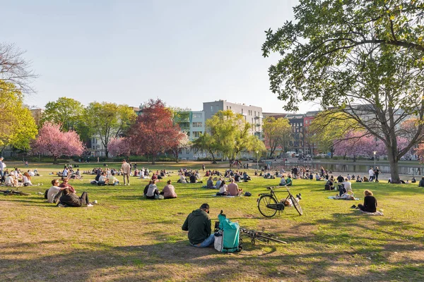 Parque Weinberg en Berlín, Alemania . —  Fotos de Stock