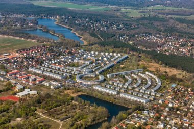 Falkensee üzerinde havadan görünüm, Berlin banliyösü, Almanya.