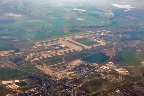 Letecký pohled na letiště Berlín Brandenburg, Německo. — Stock fotografie