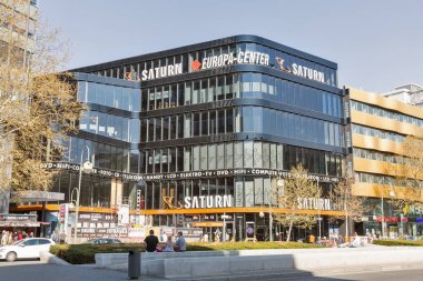 Berlin'de Kurfurstendamm sokak, Almanya.