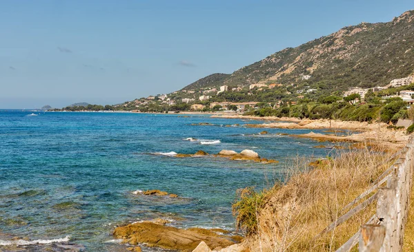 Ajaccio kustlijn landschap. Corsica Island, Frankrijk. — Stockfoto