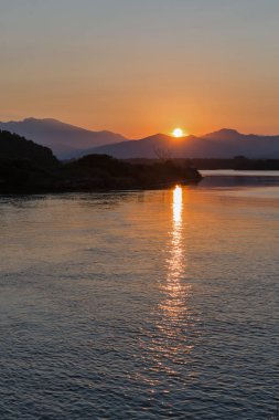 Korsika Diane göl manzara, Fransa.