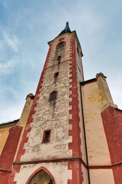 Iglesia parroquial de San Pedro cerca de Maribor, Eslovenia . —  Fotos de Stock