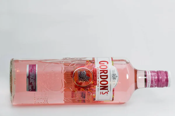 Kyiv Ukraine June 2020 Gordons Premium Pink Gin Bottle Closeup — Stock Photo, Image