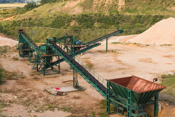 Recykling Materiału Roślinnego Gravel Pit Dystrybucji Wstążki Żwir Pale Żwiru — Zdjęcie stockowe