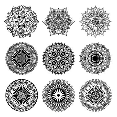 Beyaz arka planda Mandala şekli seti, vektör illüstrasyon