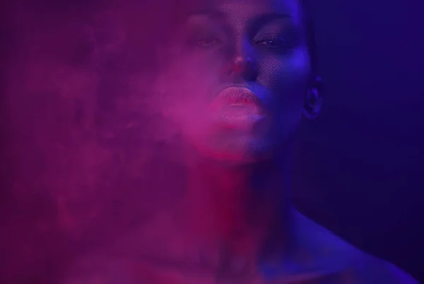 Neon Vape Party Vie Nocturne Belle Femme Sexy Avec Maquillage — Photo