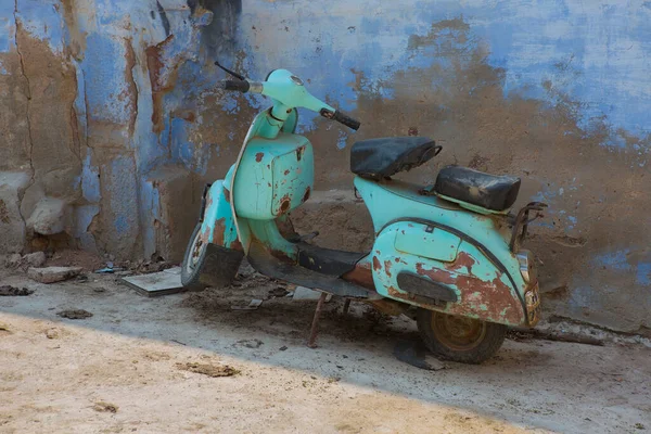 Beautiful Old Retro Scooter Indian Travel Blue Streets Rajasthan Bike — Stock Photo, Image