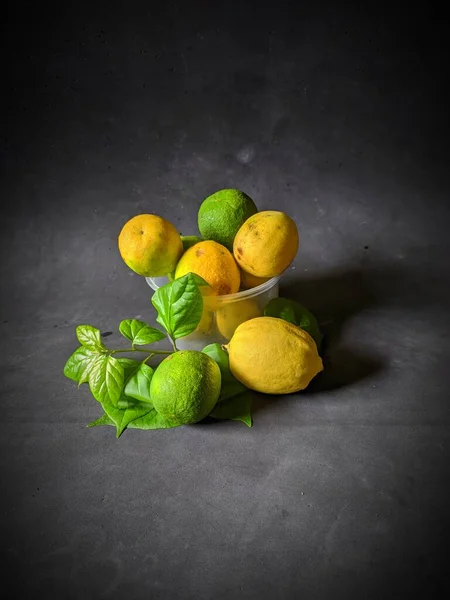 Fresh Lemon Bowl — Stock Photo, Image