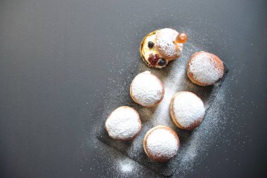 Lezzetli çörekler. Hannukkah kutlama kavramı Yahudi tatil