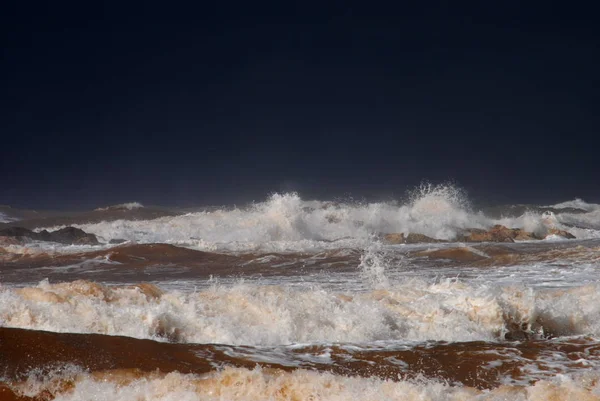 Mořská Bouře Burácení Vln Středozemního Moře Pojede Denně — Stock fotografie