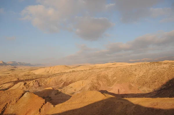 Pouštní Krajina Při Západu Slunce Pěší Turistiku Pouštní Část Izraelská — Stock fotografie