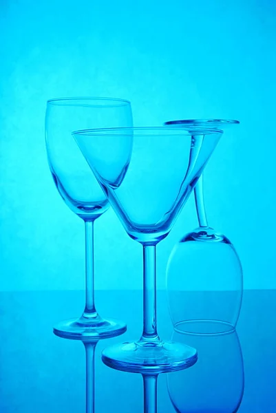 Abstrakcja Trzy Szklanki Niebiesko Cienie Reflations — Zdjęcie stockowe