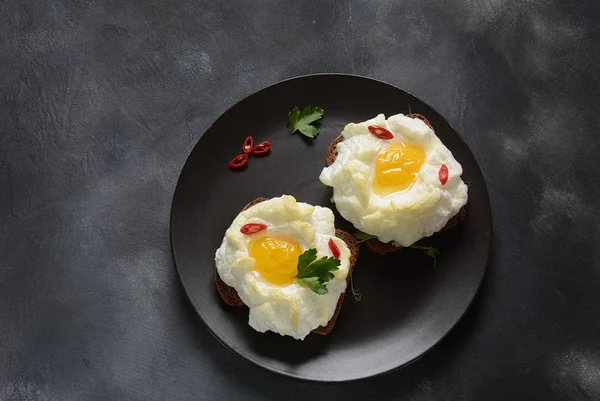 Нежное Запечённое Яйцо Яйца Орсини Облаке Французский Завтрак — стоковое фото