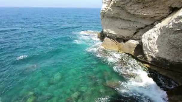 Rosh Nikra Israel Sea Waves White Rock Unique Tourist Attraction — Stock Video