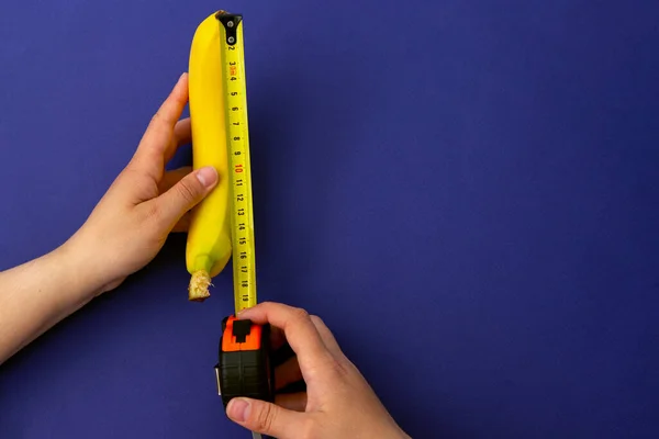 Measuring Tape Banana Concept Penis Enlargement Healthy Eating Dieting Weight — Zdjęcie stockowe