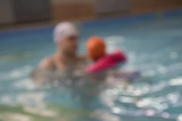 Images Floues Professeur Enfant Enseignant Nager Dans Piscine — Photo