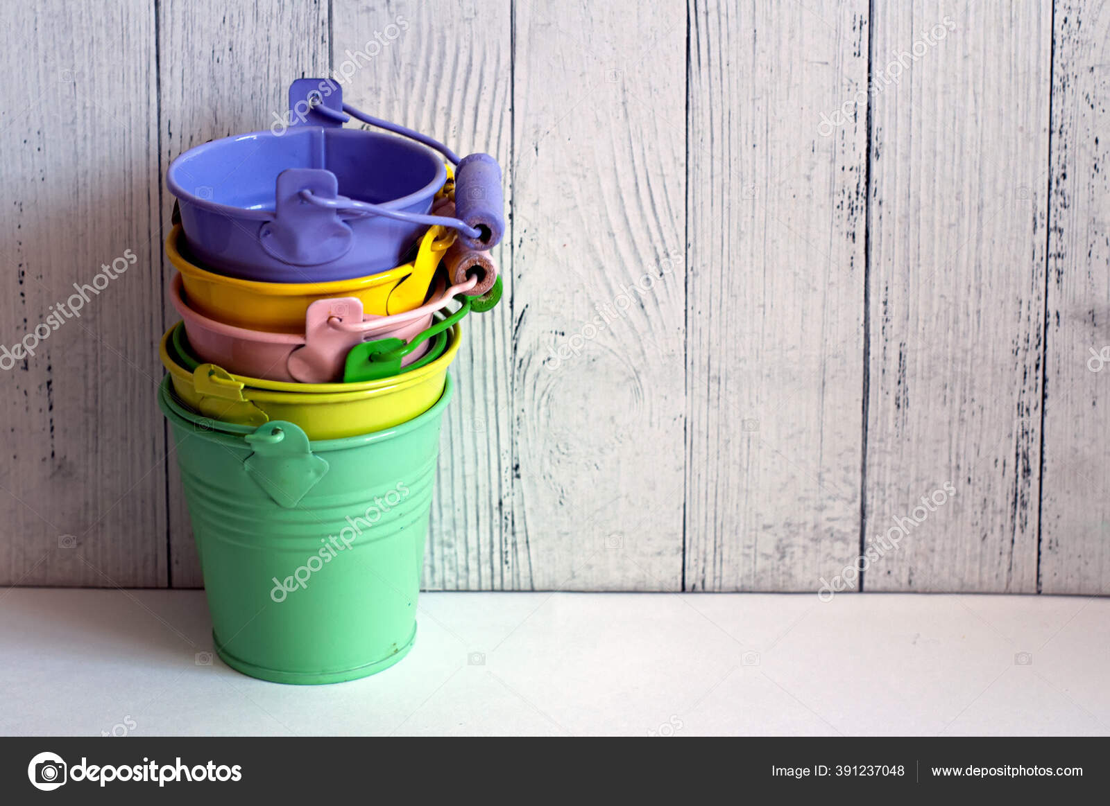 colored pails buckets