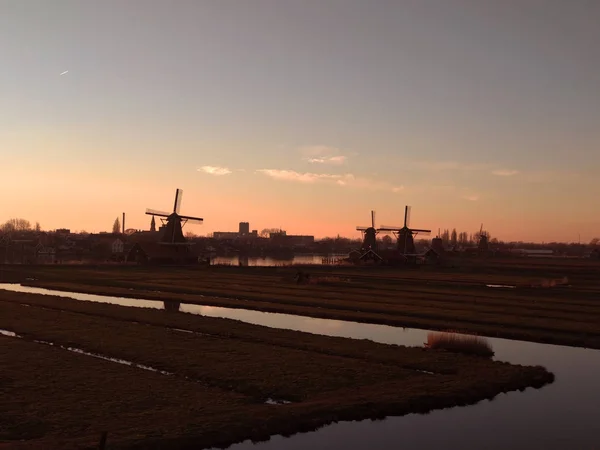 Zaanse Schans Atardecer Molinos Viento Típicos Los Países Bajos Inmersos — Foto de Stock