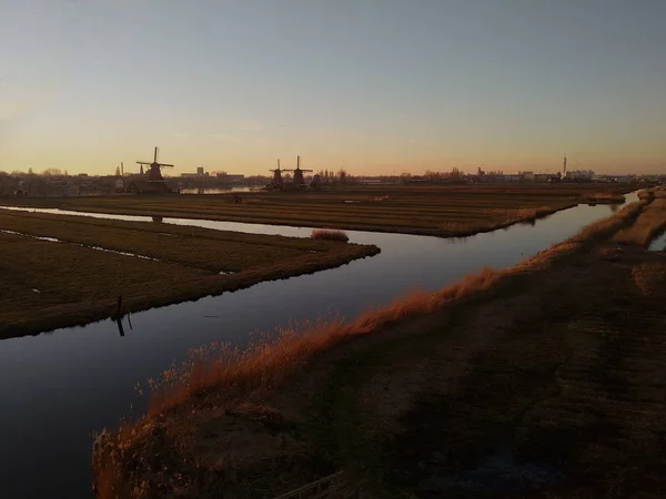 Zaanse Schans Atardecer Molinos Viento Típicos Los Países Bajos Inmersos — Foto de Stock