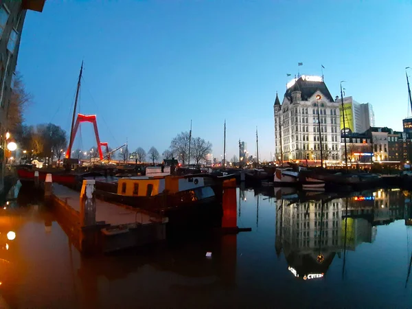 Terrasse Hafen Von Rotterdam Inmitten Moderner Gebäude Den Niederlanden — Stockfoto