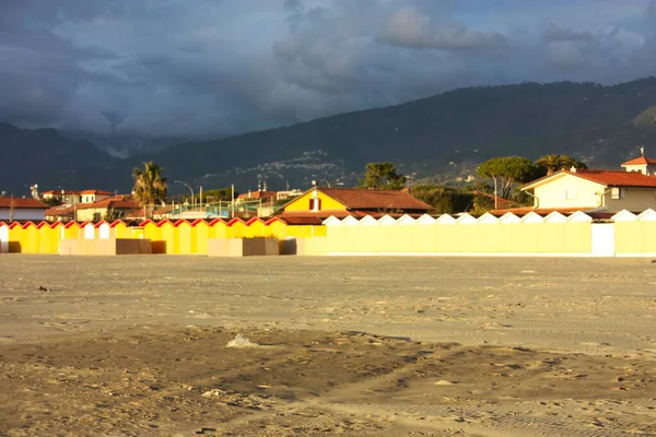 Meer Sandstrand Einer Italienischen Strandanlage Der Versilia Toskana — Stockfoto