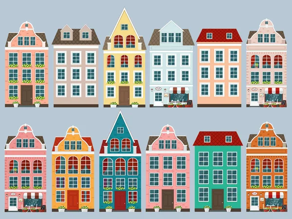 Conjunto de casas antiguas de colores europeos — Vector de stock