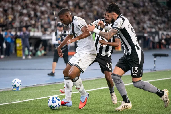 Rio de Janeiro, Rio de Janeiro, Brezilya - 11 Eylül 2025. Botafogo x Vasco Nilton Santos Stadyumu 'nda.                      