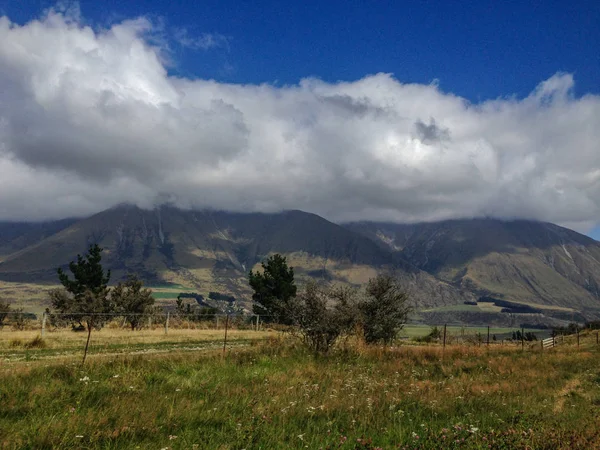 Typische Landschaft Auf Der Südinsel Neuseelands — Stockfoto
