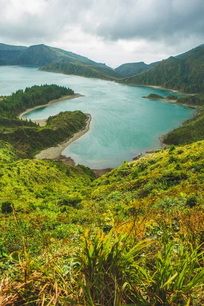 Prachtig uitzicht op Lagoa do Fogo meer op het eiland Sao Miguel, Azoren, Portugal — Stockfoto