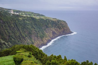Sao Miguel 'in doğu kıyısı, Azores, Portekiz