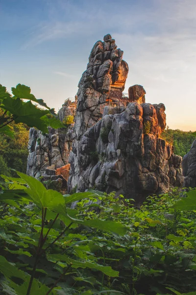 Externsteína Formación Roca Arenisca Situada Bosque Teutoburg Renania Del Norte — Foto de Stock