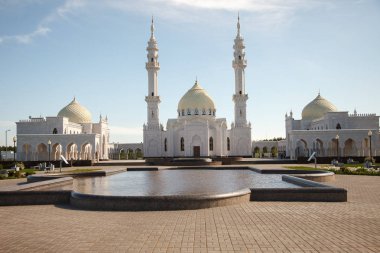 Beyaz Müslüman caminin yapım aşamasında Bolgar, Tataristan, Rusya Federasyonu