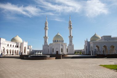 Beyaz Müslüman caminin yapım aşamasında Bolgar, Tataristan, Rusya Federasyonu