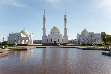 Beyaz Müslüman caminin yapım aşamasında Bolgar, Tataristan, Rusya Federasyonu