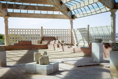 Kazan yakınlarındaki Bulgar tarihi ve arkeolojik anıt. Volga nehri üzerindeki Bolgar kentindeki antik kalıntılardan oluşan büyük Minare kompleksi, Tataristan, Rusya