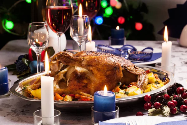 Baked Whole Chicken Christmas Dinner Festive Table — Stock Photo, Image