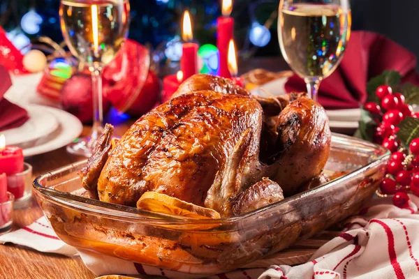 Baked Roasted Whole Chicken Christmas Table Xmas Dinner — Stock Photo, Image