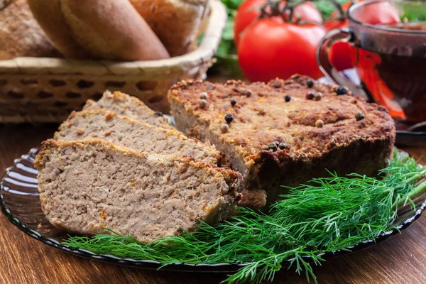 Hausgemachte Leckere Fleischpastete Mit Hühnerleber Auf Einem Teller — Stockfoto