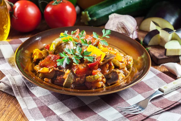 Ratatouille Delicious Vegetarian Stew Dish Made Zucchini Eggplant Bell Peppers — Stock Photo, Image