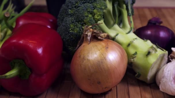 Shot Moving Fresh Vegetables Table Includes Cauliflower Broccoli Onions Bell — Stock Video