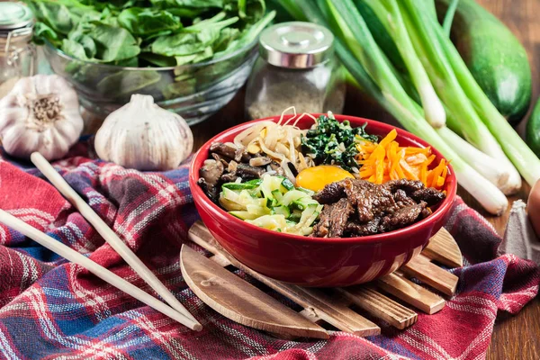 Bibimbap Rizs Marha Zöldségekkel Hagyományos Koreai Étel — Stock Fotó