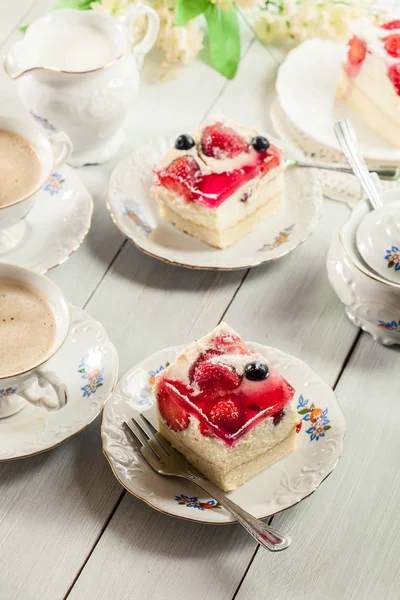 Portions Cheesecake Strawberries Blueberry Jelly Served Cup Coffee — Stock Photo, Image