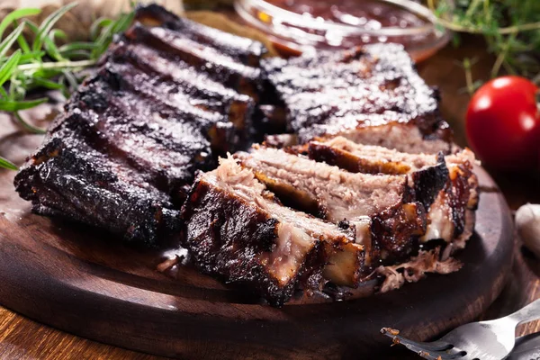 Costillas de cerdo asadas picantes —  Fotos de Stock