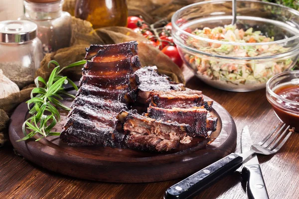 Costillas de cerdo asadas picantes —  Fotos de Stock