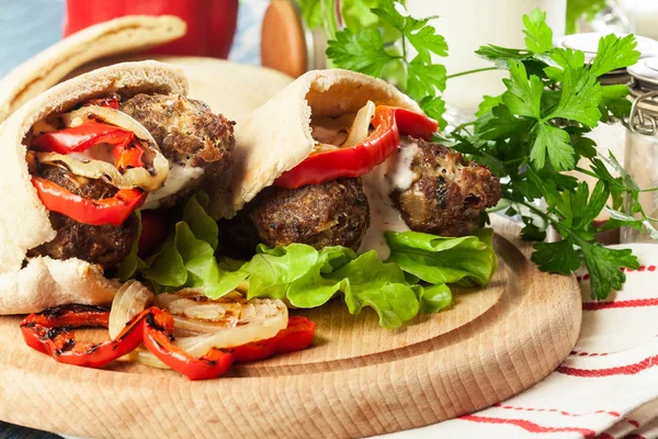 Smaczny kofta kebab — Zdjęcie stockowe